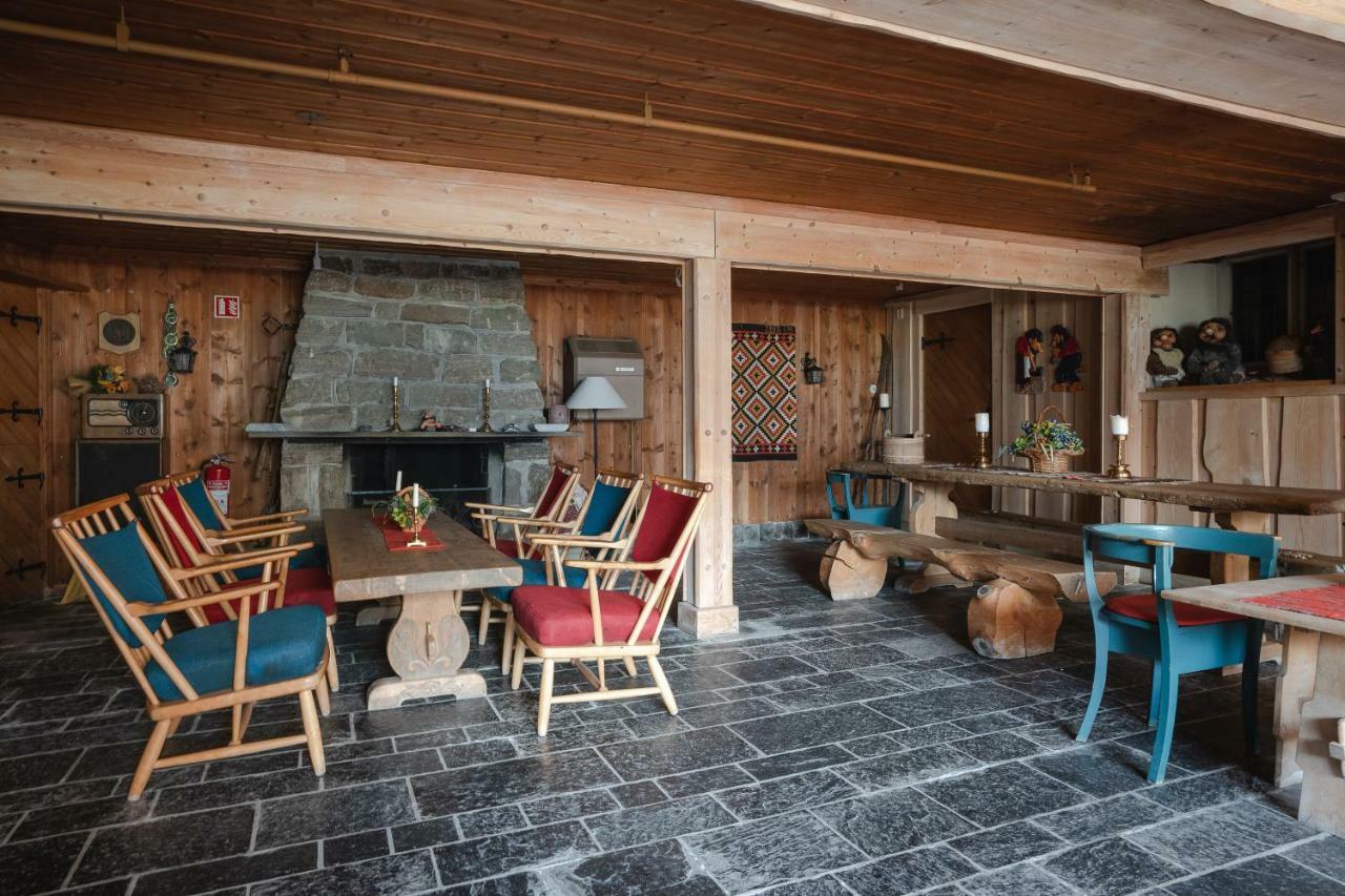 Leikanger Fjordhotel - Unike Hoteller Екстериор снимка